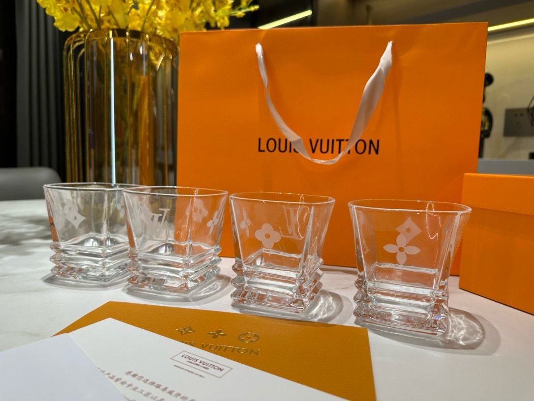 Louis Vuitton LV  Water cups set of four transparent cups. - Image 5 of 6